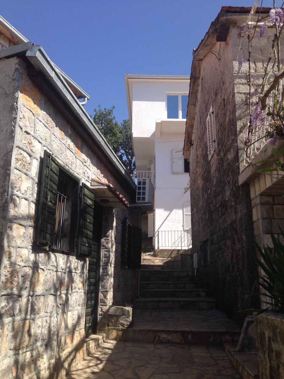 Apartmani Roganovic Luštica Exteriér fotografie