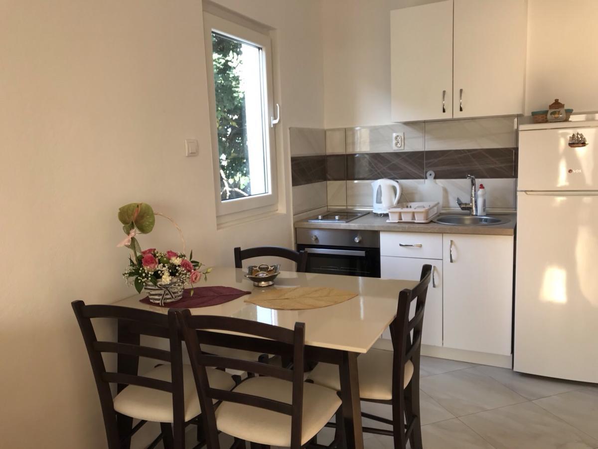 Apartmani Roganovic Luštica Exteriér fotografie